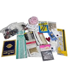 Grandma's Vintage Sewing Craft Lot Buttons Lace Trim Snaps Beads‎ Craft Supplies